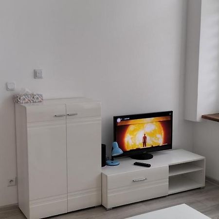 Kawalerka Blisko Gor Apartment Glucholazy Bagian luar foto