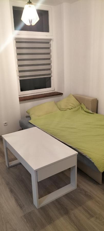 Kawalerka Blisko Gor Apartment Glucholazy Bagian luar foto